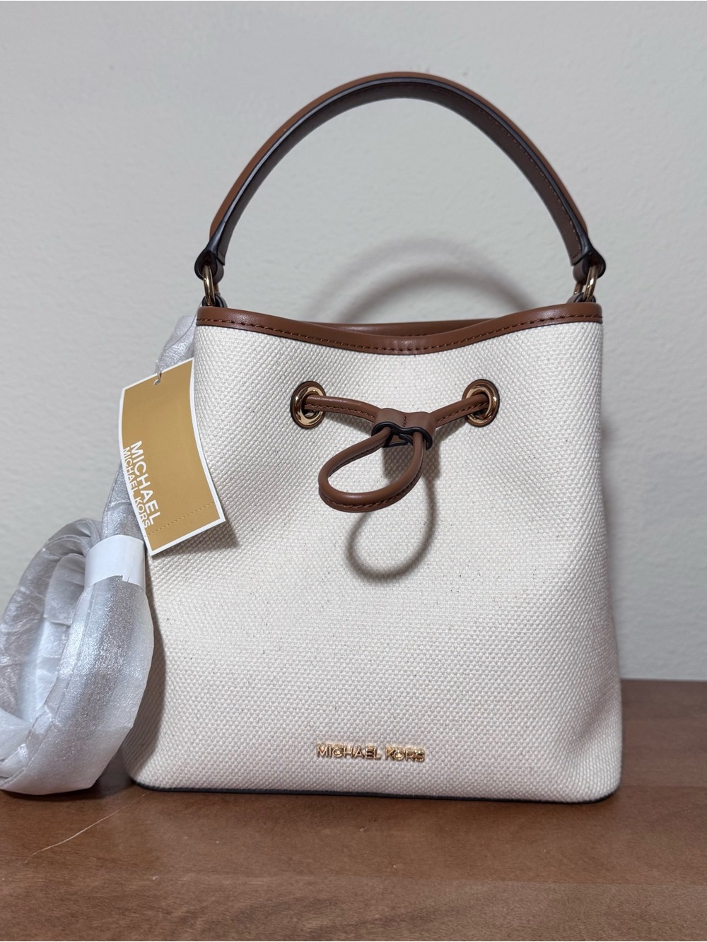 NWT Michael Kors Suri Small Drawstring Bucket Bag – Canvas & Leather